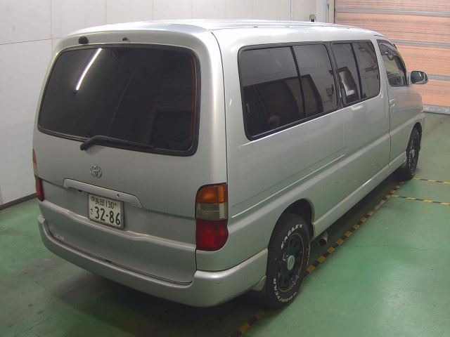 Toyota GRAND HIACE 2004 8267543-7