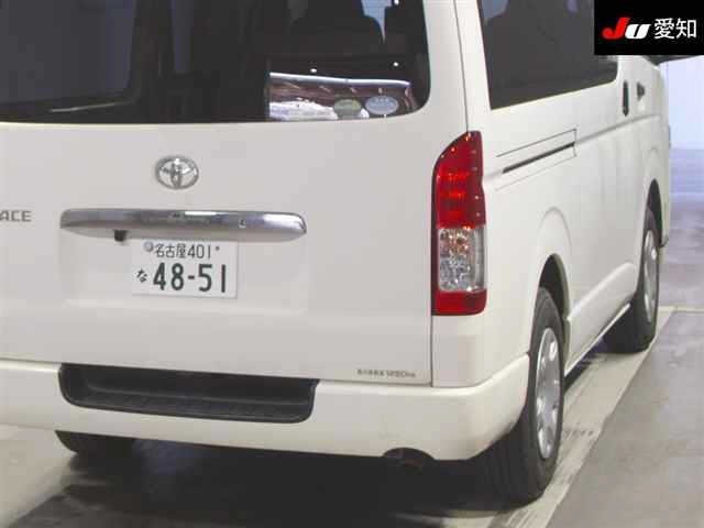 Toyota HIACE VAN 2015 8260212-8