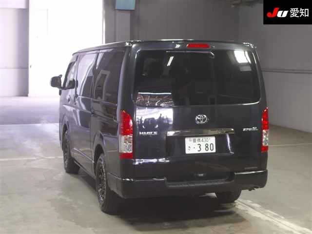 Toyota HIACE VAN 2015 8260213-1