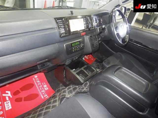 Toyota HIACE VAN 2015 8260213-3