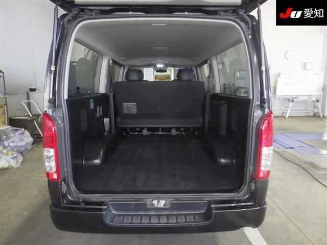 Toyota HIACE VAN 2015 8260213-4