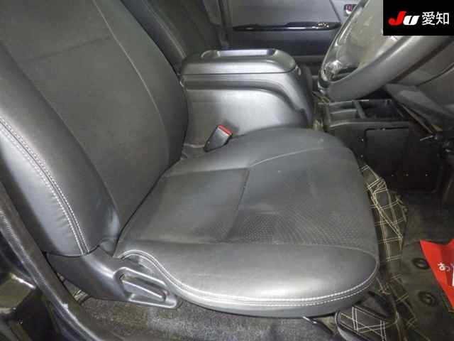 Toyota HIACE VAN 2015 8260213-6
