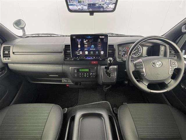 Toyota HIACE VAN 2025 8260537-16