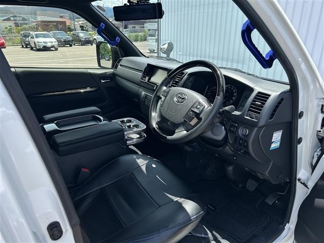 Toyota HIACE VAN 2022 8260564-6