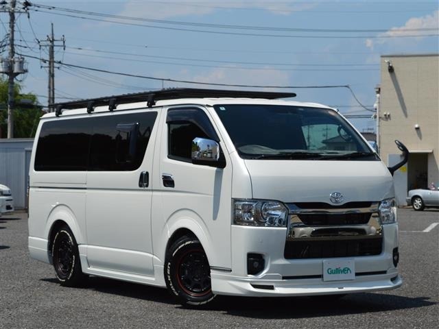 Toyota HIACE VAN 2022 8260589-0