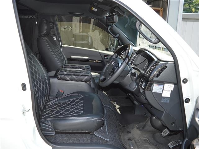 Toyota HIACE VAN 2022 8260589-20
