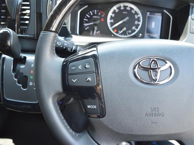 Toyota HIACE VAN 2022 8260589-21