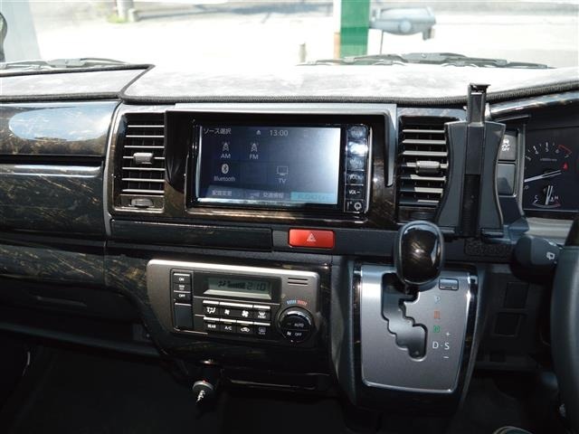 Toyota HIACE VAN 2022 8260589-7