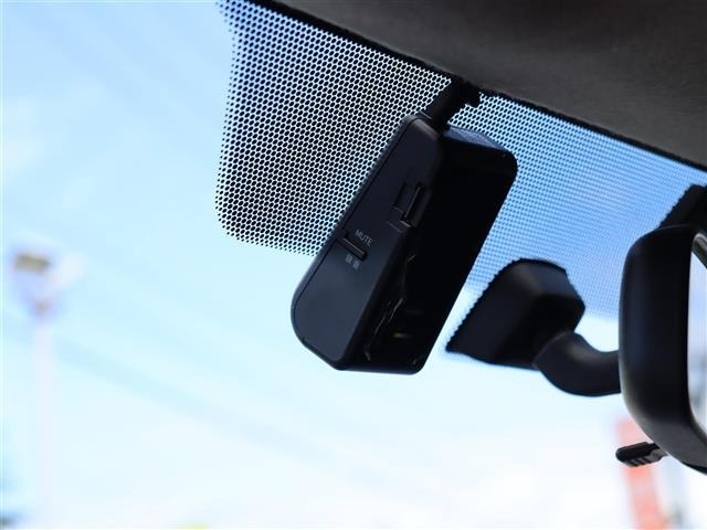 Toyota HIACE VAN 2016 8260594-1