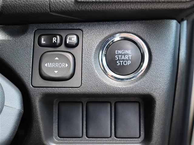 Toyota HIACE VAN 2016 8260594-19