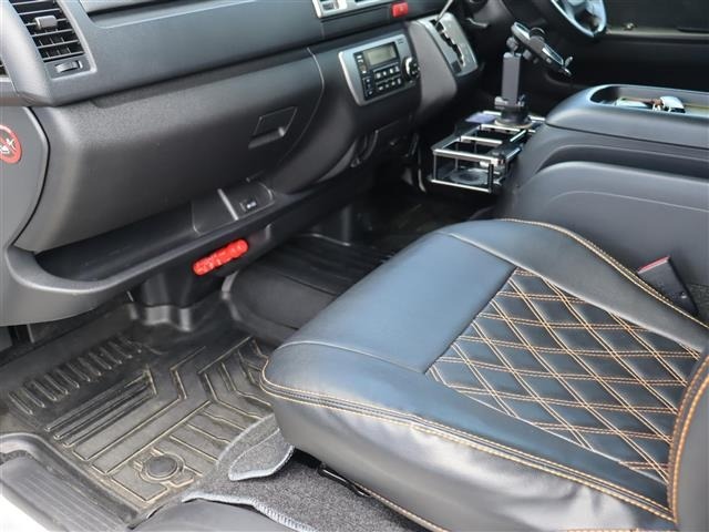 Toyota HIACE VAN 2016 8260594-8