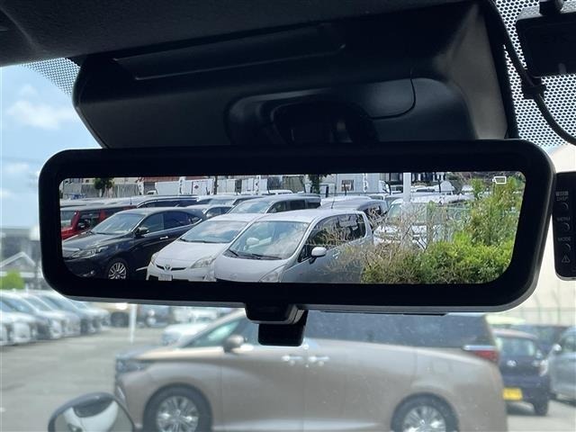 Toyota HIACE VAN 2026 8260595-11
