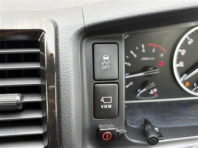Toyota HIACE VAN 2023 8260598-11
