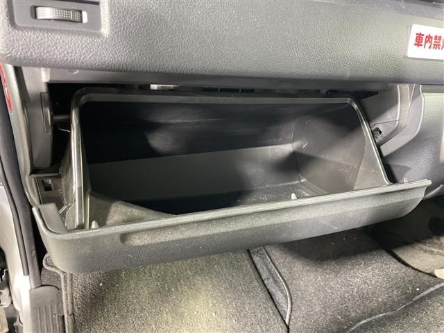Toyota HIACE VAN 2016 8260599-6