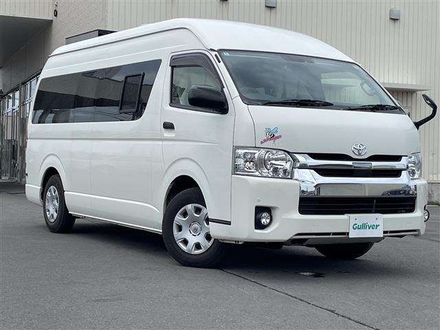 Toyota HIACE VAN 2019 8260601-0