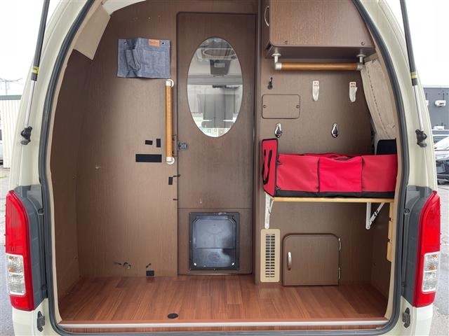 Toyota HIACE VAN 2019 8260601-15