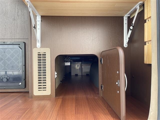 Toyota HIACE VAN 2019 8260601-20