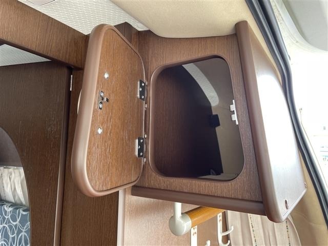 Toyota HIACE VAN 2019 8260601-22