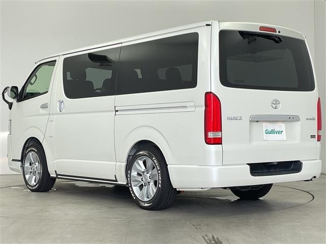 Toyota HIACE VAN 2019 8260602-13