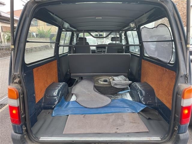 Toyota HIACE VAN 1999 8260607-12