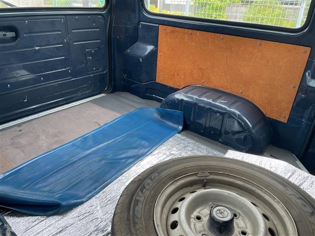 Toyota HIACE VAN 1999 8260607-22