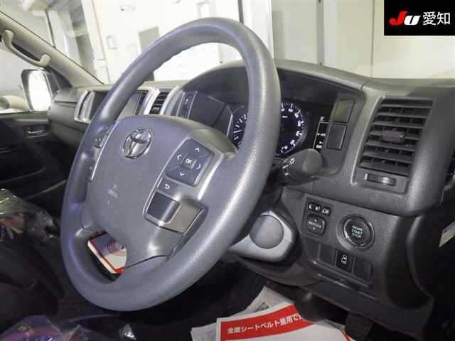 Toyota HIACE WAGON 2021 8265708-5