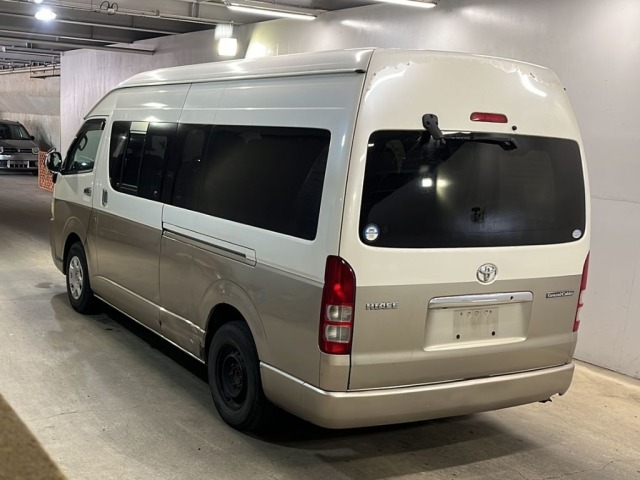 Toyota HIACE WAGON 2005 8265720-1