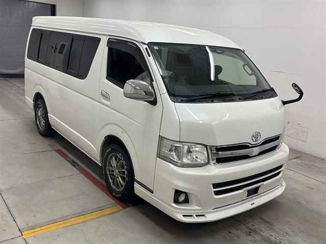 Toyota HIACE WAGON 2013 8265807-0
