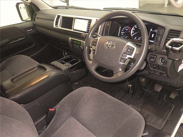 Toyota HIACE WAGON 2020 8265850-3
