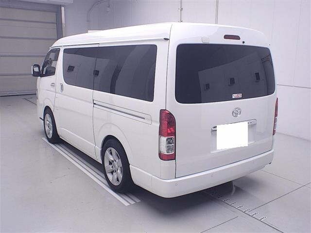 Toyota HIACE WAGON 2023 8265851-1