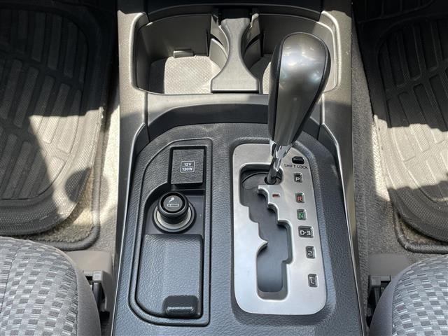 Toyota HILUX SURF 2008 8259438-6