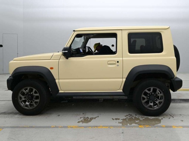Suzuki JIMNY SIERRA 2023 8258854-4
