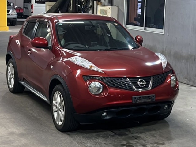 Nissan JUKE 2011 8267492-4