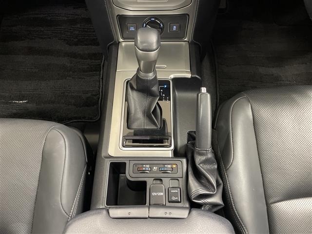 Toyota LAND CRUISER PRADO 2022 8267597-1