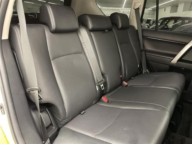 Toyota LAND CRUISER PRADO 2022 8267597-12