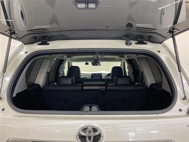 Toyota LAND CRUISER PRADO 2022 8267597-4