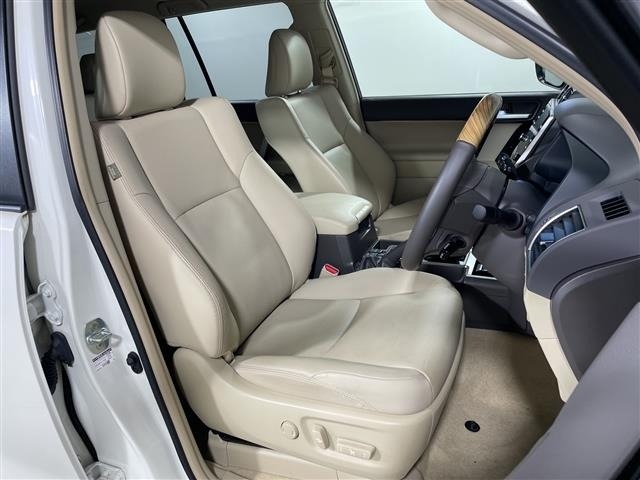 Toyota LAND CRUISER PRADO 2023 8267613-2