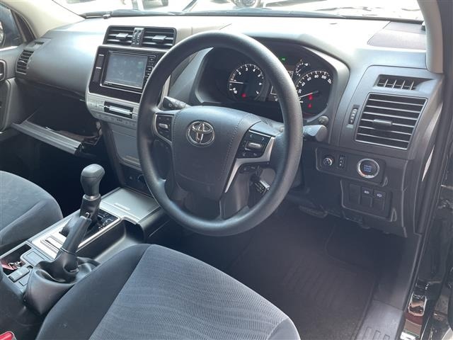Toyota LAND CRUISER PRADO 2021 8267621-6