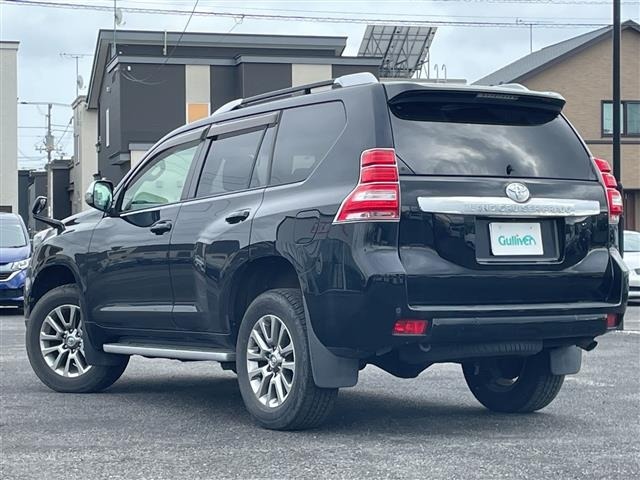 Toyota LAND CRUISER PRADO 2017 8267623-13