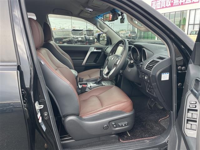 Toyota LAND CRUISER PRADO 2017 8267623-3