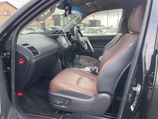 Toyota LAND CRUISER PRADO 2017 8267623-7