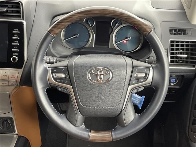 Toyota LAND CRUISER PRADO 2022 8267624-20