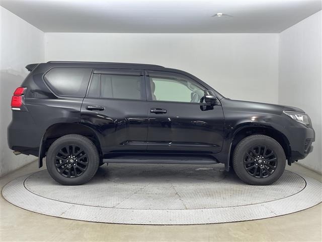 Toyota LAND CRUISER PRADO 2022 8267624-21