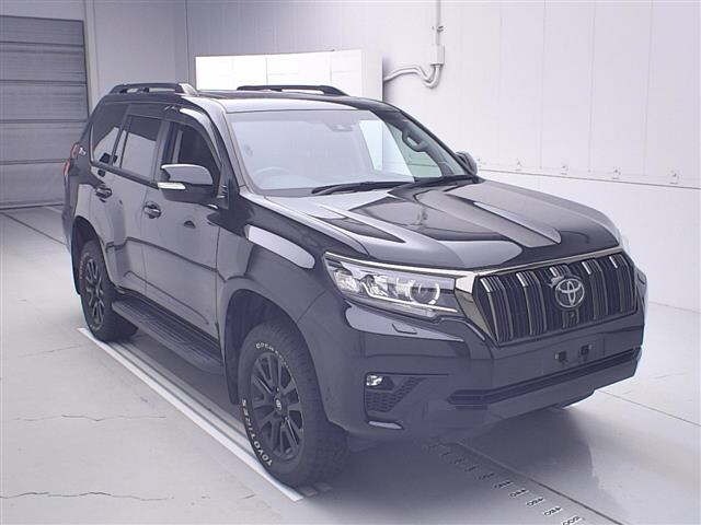 Toyota LAND CRUISER PRADO 2022 8267625-0