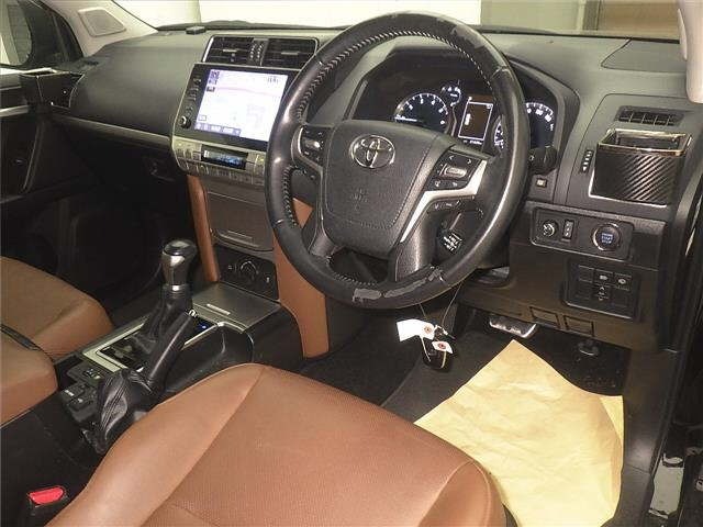 Toyota LAND CRUISER PRADO 2022 8267625-3