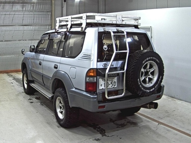 Toyota LAND CRUISER PRADO 1997 8267627-1