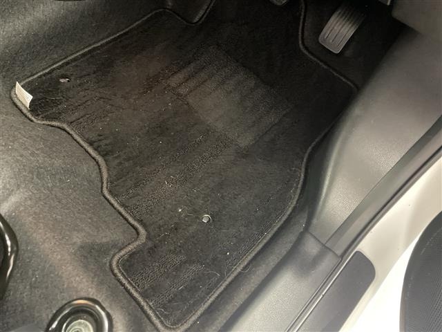 Nissan LEAF 2024 8261067-14