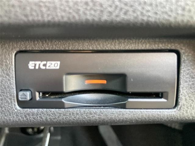 Nissan LEAF 2020 8261078-12