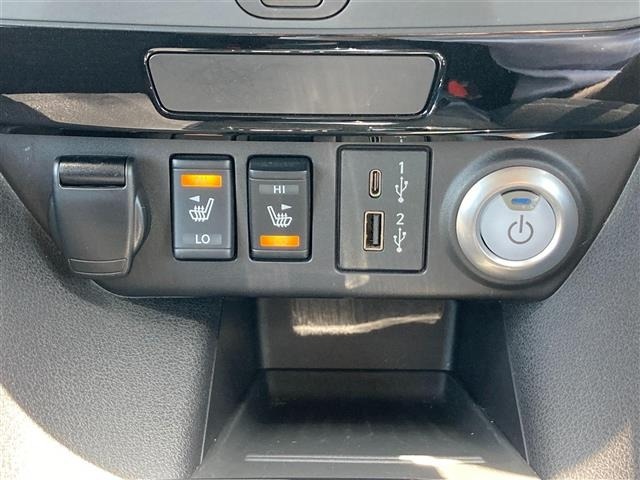 Nissan LEAF 2020 8261078-16