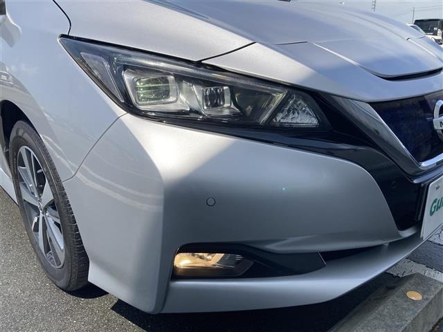 Nissan LEAF 2020 8261078-18